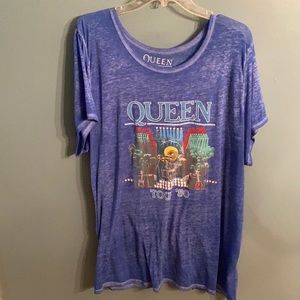 Queen band tee